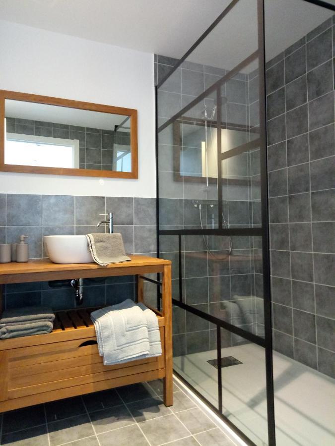 Chambres D'Hotes Quatre Mains Saint-Priest-des-Champs Bagian luar foto