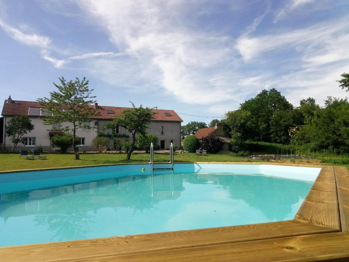 Chambres D'Hotes Quatre Mains Saint-Priest-des-Champs Bagian luar foto