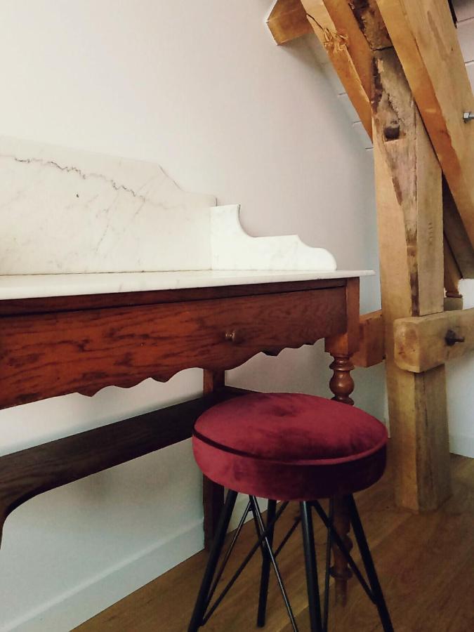 Chambres D'Hotes Quatre Mains Saint-Priest-des-Champs Bagian luar foto